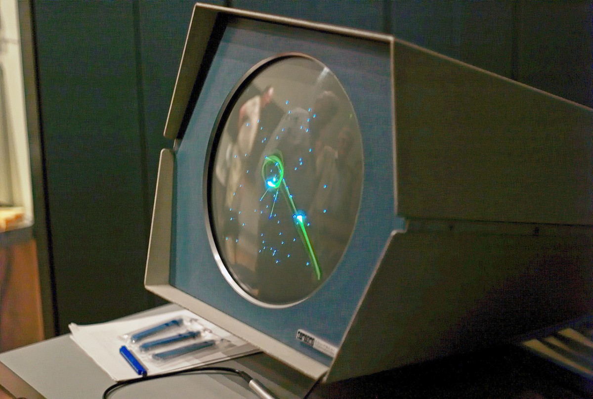 Spacewar! running on a PDP-1 computer